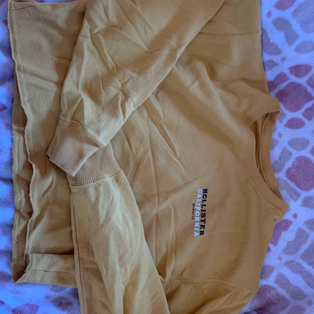 Hollister Yellow Oversized Sweatshirt